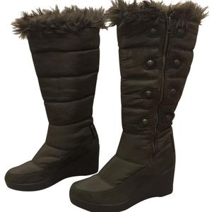 Really cool Juicy Couture boots